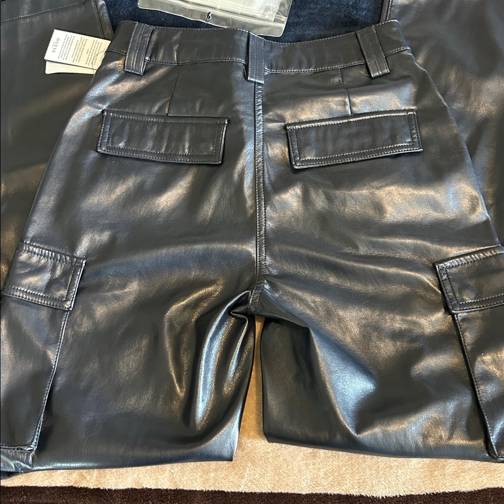 Guess faux leather Black Cargo Pants wide leg size XS - Picture 8 of 16